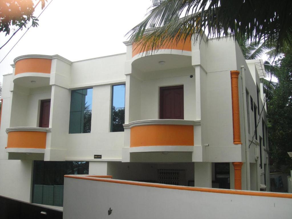 Dreams Hotel Kovalam Esterno foto